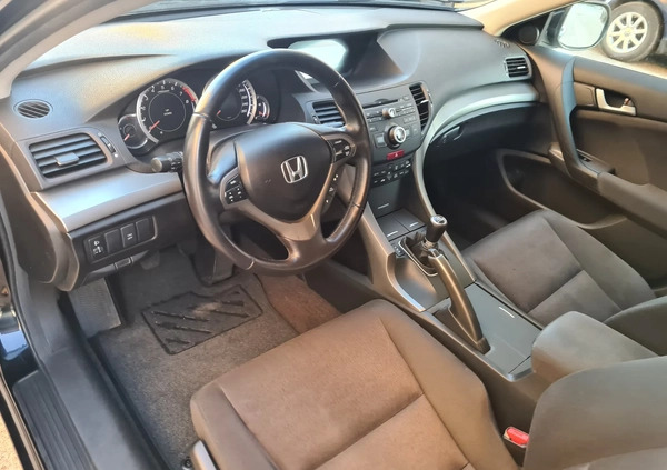 Honda Accord cena 32900 przebieg: 170000, rok produkcji 2010 z Złotoryja małe 106